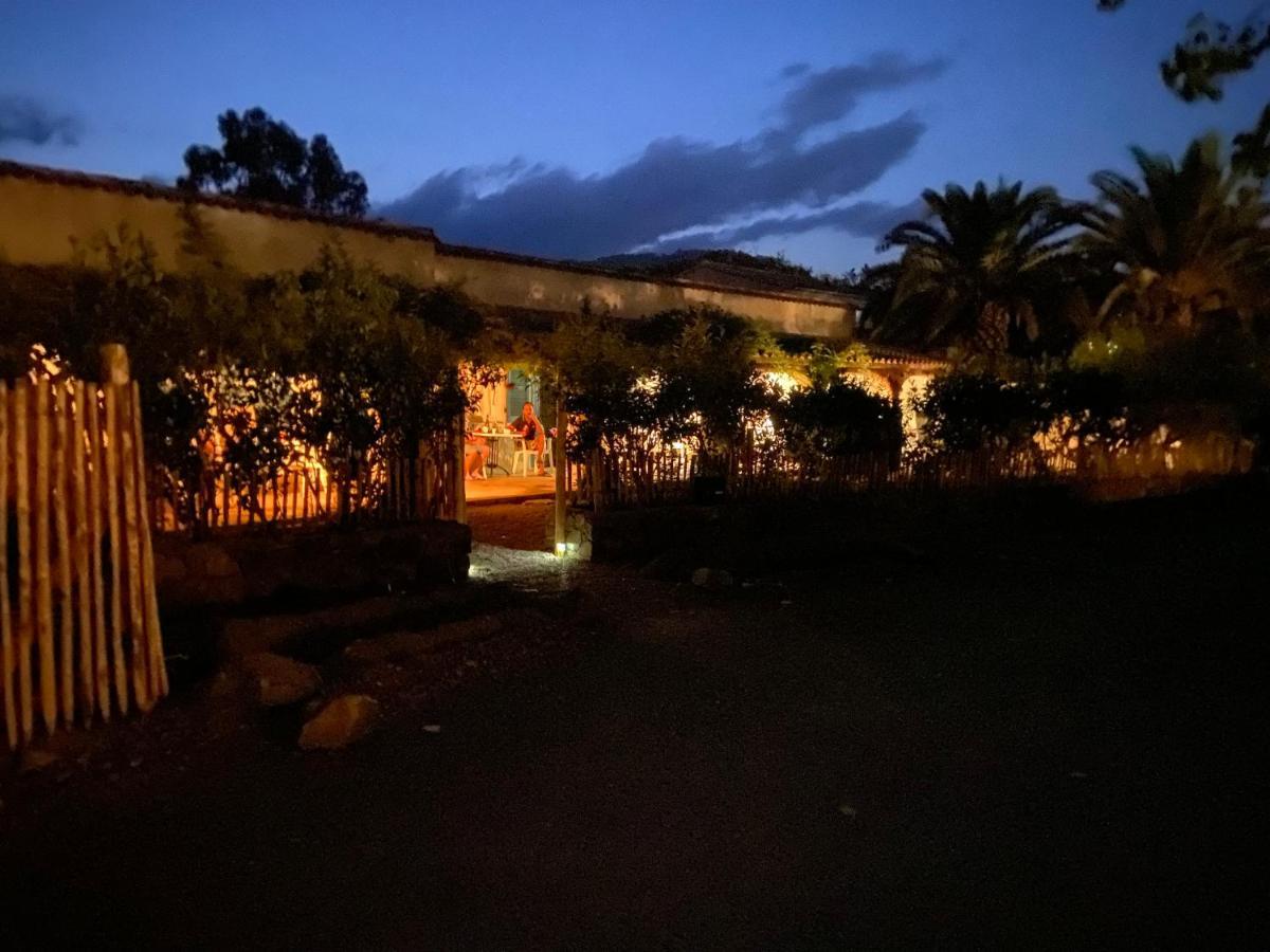 Les Lodges De La Plage U Dragulinu Sari-Solenzara Exterior foto